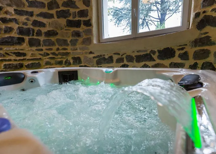 La Demeure Des Sens Avec Et Sauna Quissac (Gard)